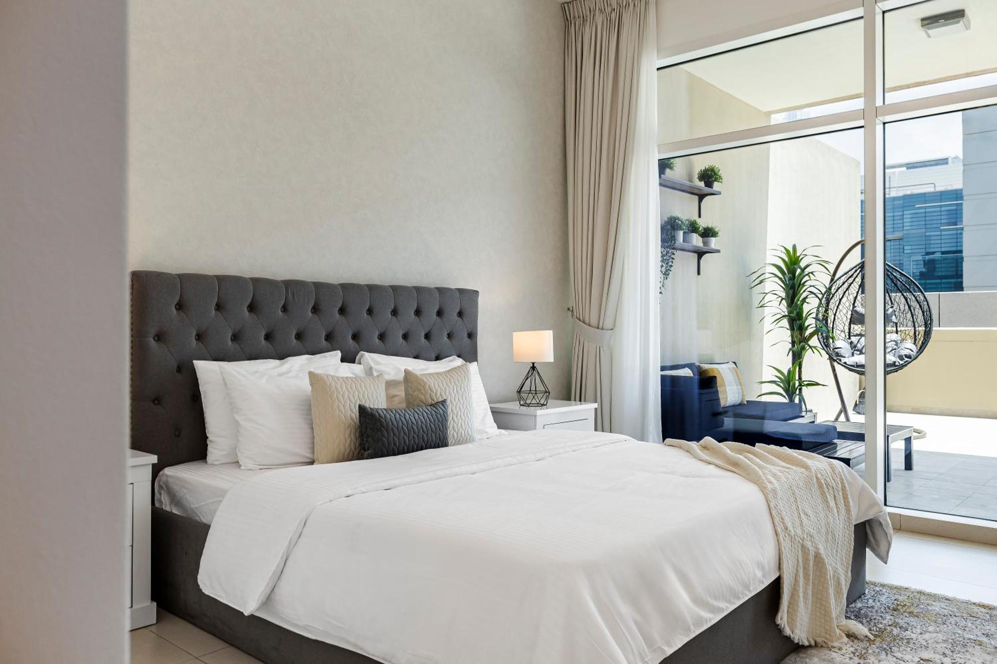 1br Study Bay Square View Business Bay Apartment Dubai